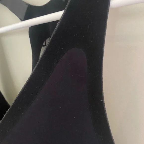 Lululemon Regenerate Bra Black Velvet Trim and Lace Size Small - Picture 10 of 14